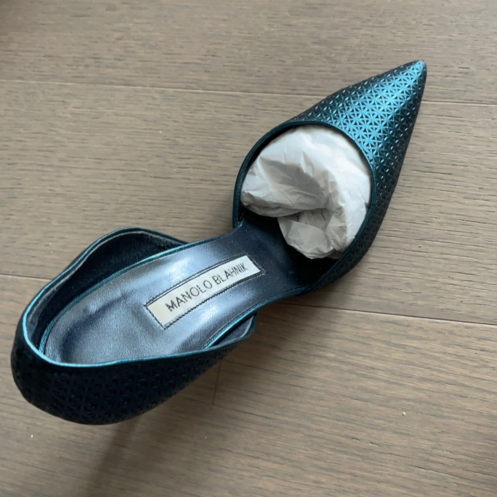 Manolo Blahnik metallic leather heels